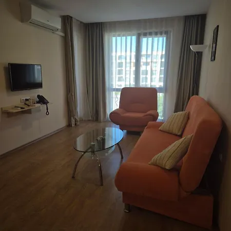 Apartman в отеле Premier Szveti Vlasz